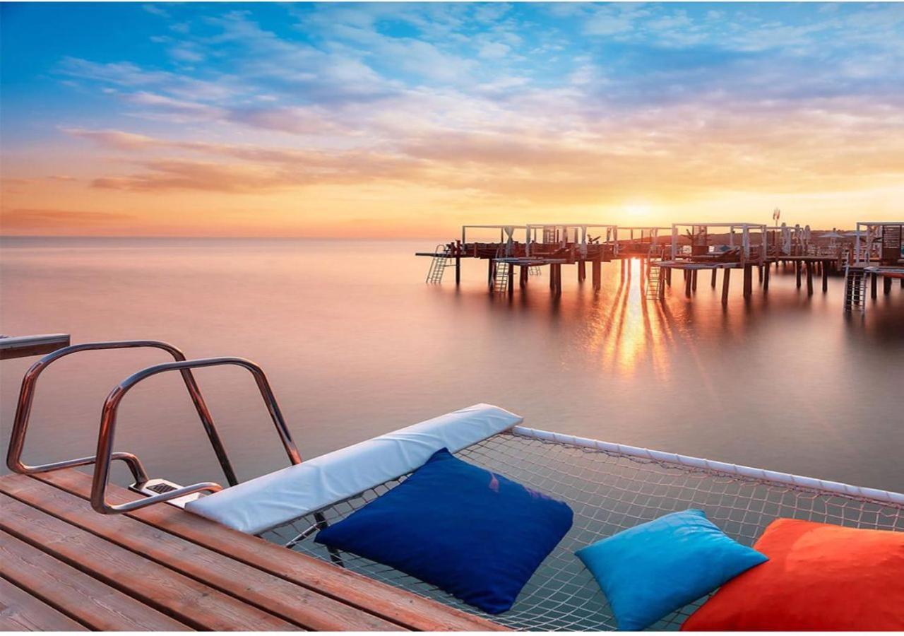 Elexus Hotel Resort & Spa & Casino Klepini Bagian luar foto