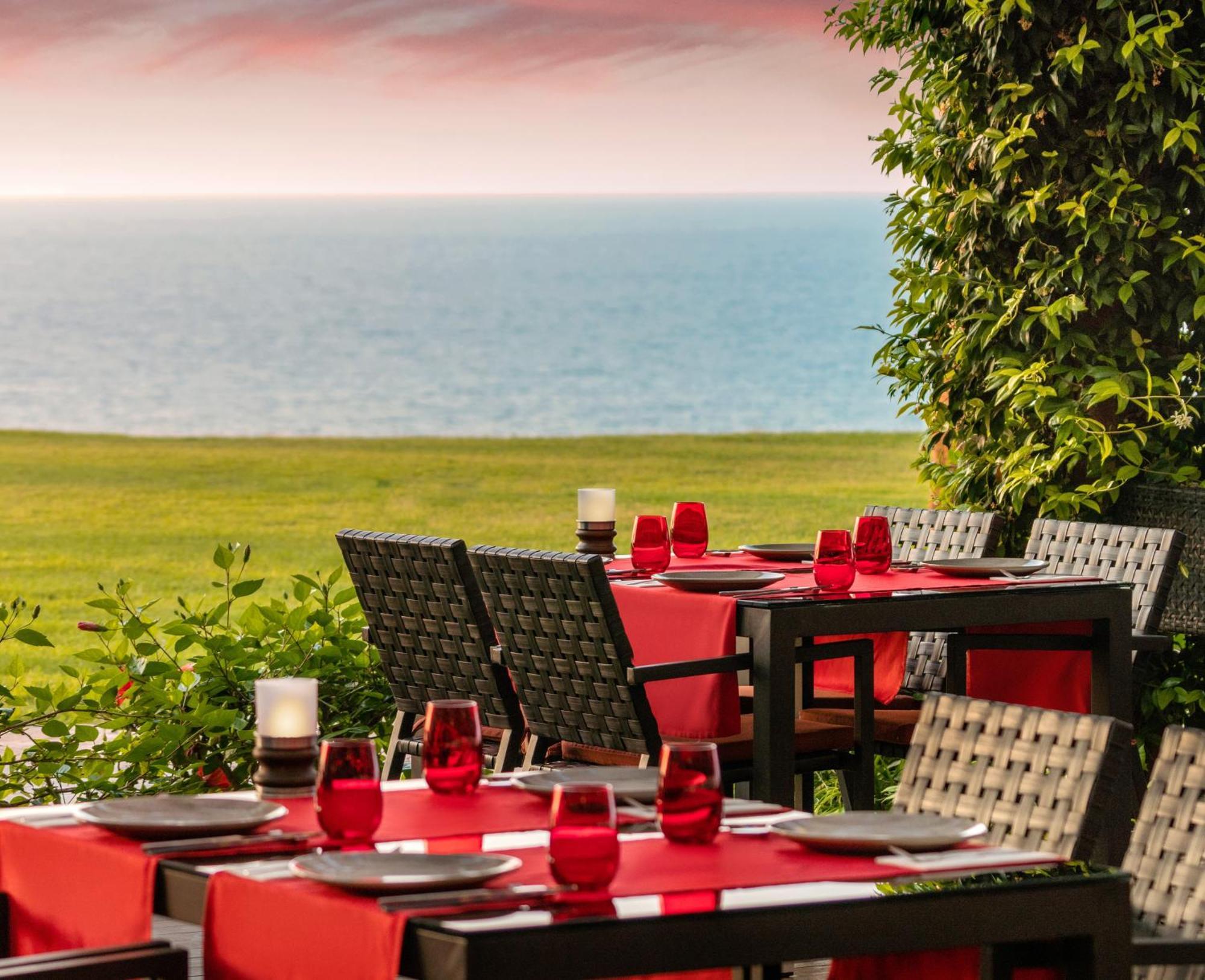 Elexus Hotel Resort & Spa & Casino Klepini Bagian luar foto